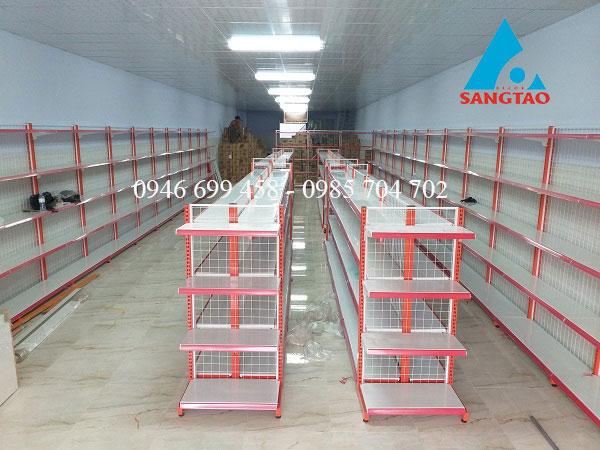 Làm sao để chọn địa chỉ sản xuất kệ siêu thị uy tín?