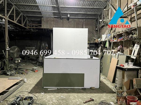 Chuyên đóng tủ kệ trưng bày sản phẩm giá tốt