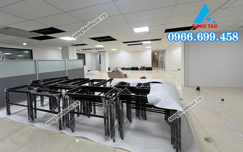 Gia công chân bàn sắt theo yêu cầu – Xưởng Sáng Tạo Decor