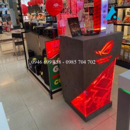 Quầy tủ kệ trưng bày máy tính FPT Ô Môn Cần Thơ