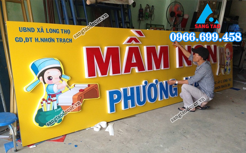 bảng hiệu trường học 