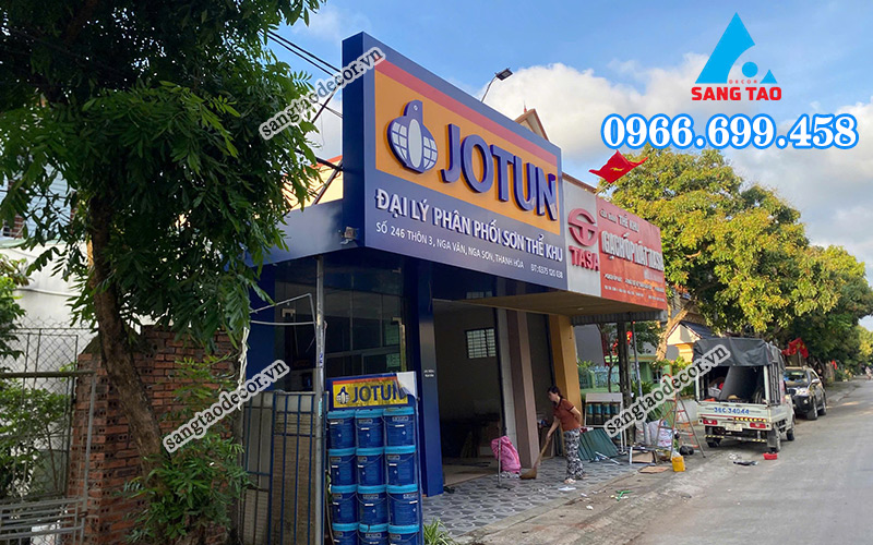 Nên chọn loại bảng hiệu nào để tối ưu chi phí