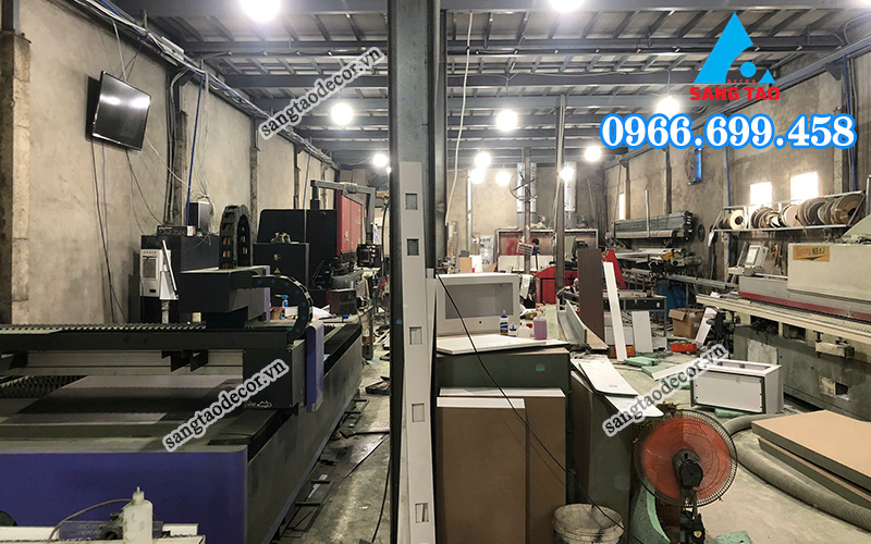 xưởng sản xuất nội thất shop Đà Nẵng 