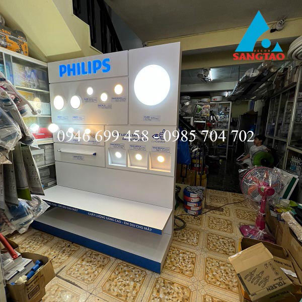 Thiết kế thi công quầy tủ quảng cáo - Quầy tủ kệ trưng bày đèn Philips Thiên Tâm