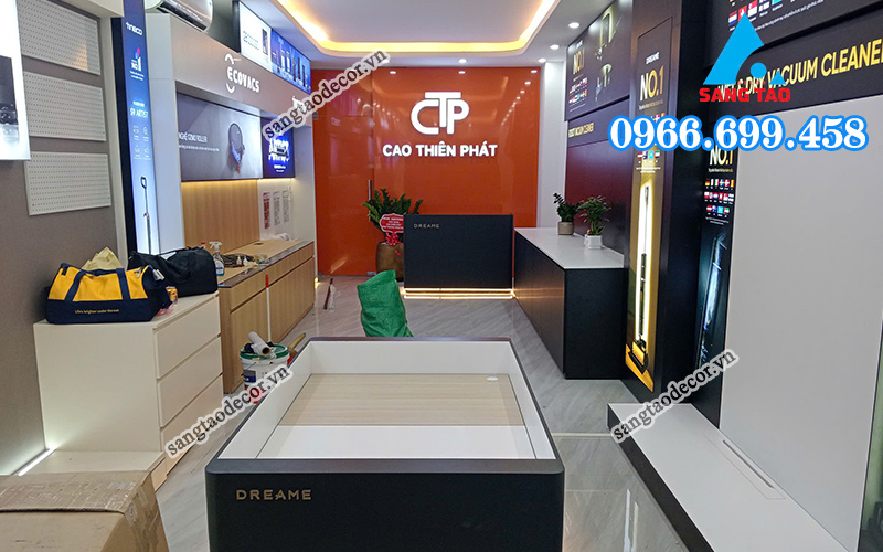 Dự án thi công showroom Dreame - Cao Thiên Phát tại Hà Nội với bảng hiệu và mặt tiền được thiết kế ấn tượng, thu hút mọi ánh nhìn